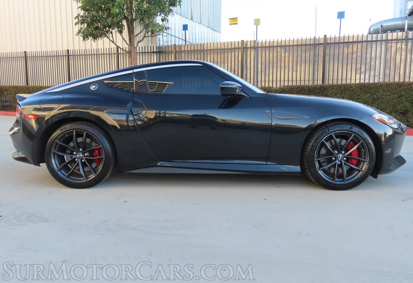 2024 Nissan Z Performance - Image 6