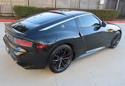 2024 Nissan Z Performance - Image 9