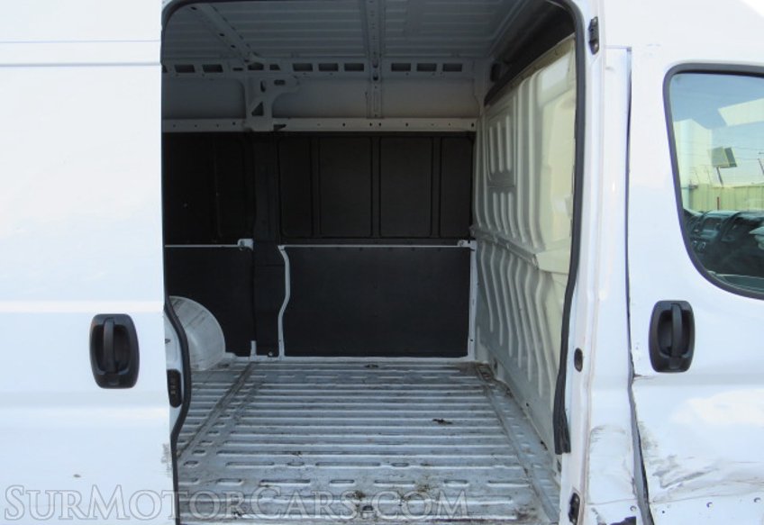 2018 Ram ProMaster Cargo Van - Image 24