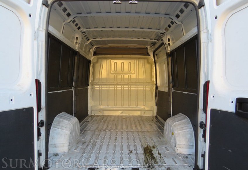2018 Ram ProMaster Cargo Van - Image 27