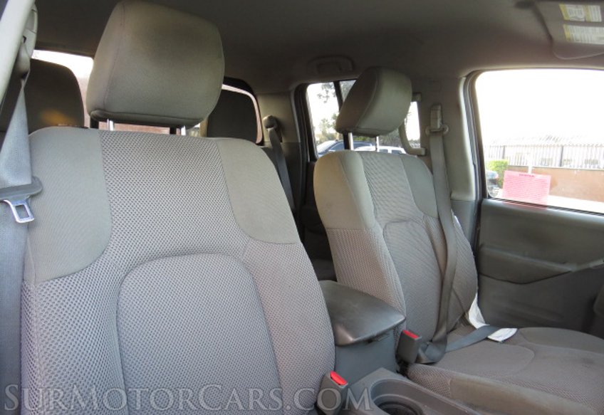 2018 Nissan Frontier - Image 27