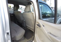 2018 Nissan Frontier - Image 29