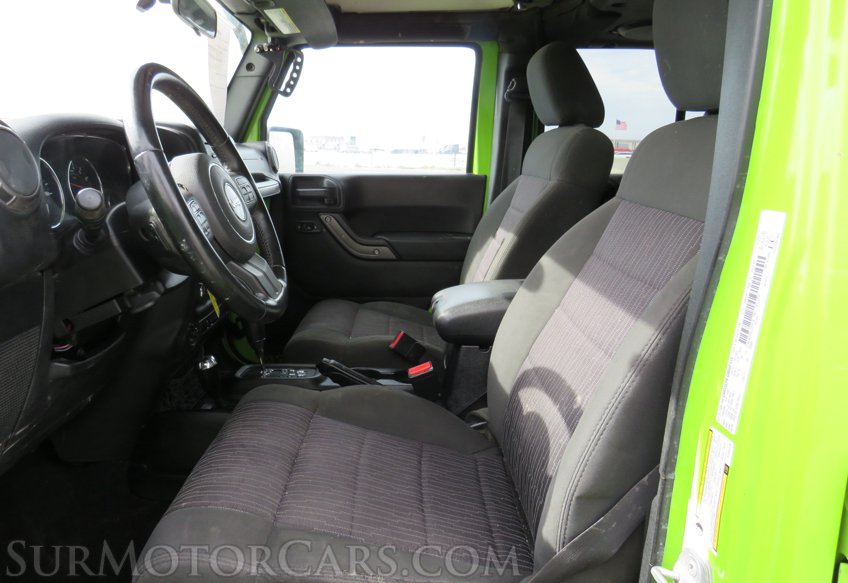 2012 Jeep Wrangler Unlimited - Image 38