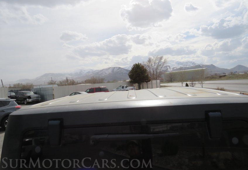 2012 Jeep Wrangler Unlimited - Image 25