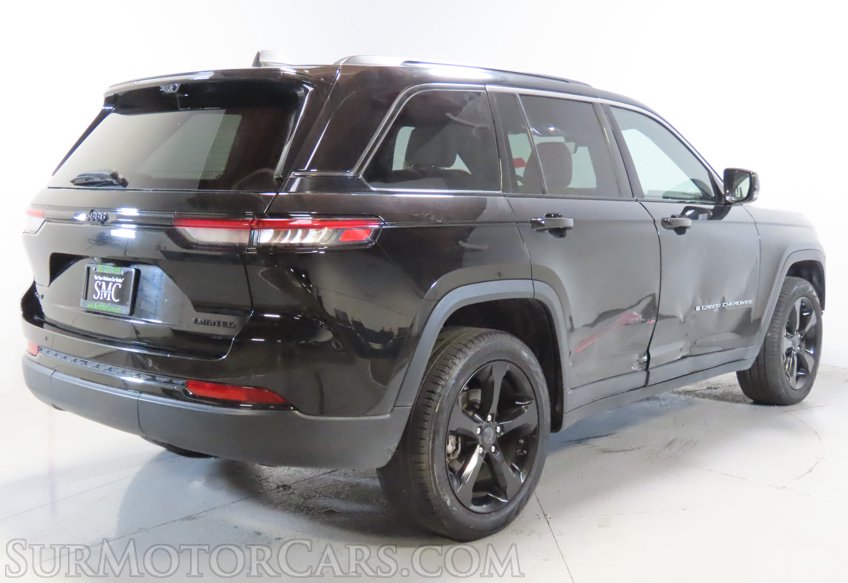 2023 Jeep Grand Cherokee - Image 9
