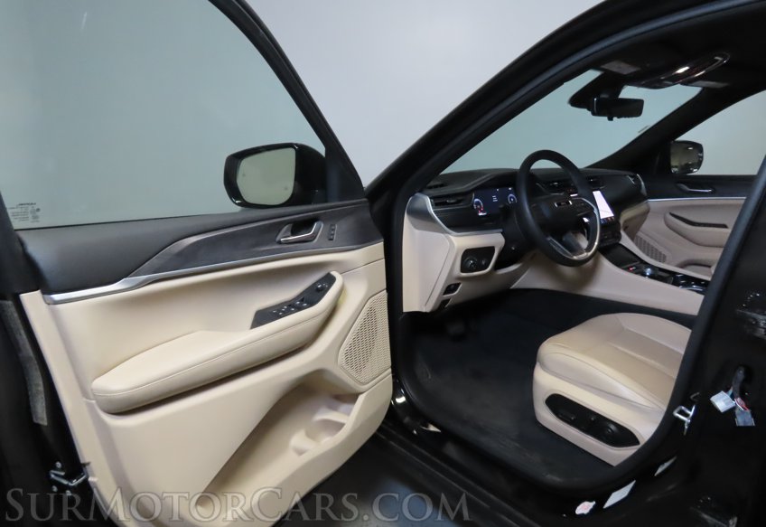 2023 Jeep Grand Cherokee - Image 20