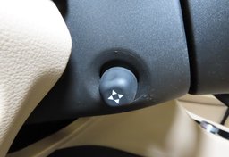 2023 Jeep Grand Cherokee - Image 38