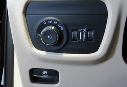 2023 Jeep Grand Cherokee - Image 43