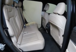 2023 Jeep Grand Cherokee - Image 31