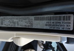 2023 Jeep Grand Cherokee - Image 57