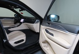 2023 Jeep Grand Cherokee - Image 21