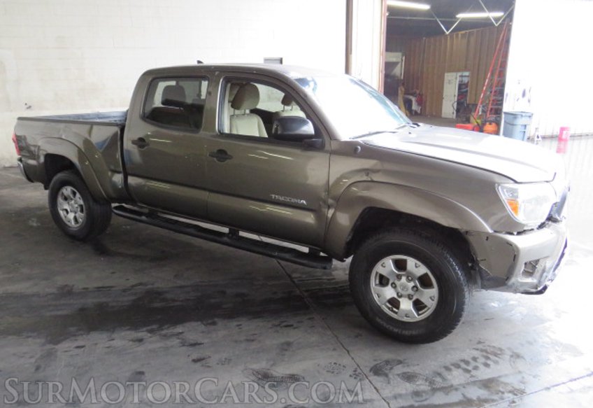2012 Toyota Tacoma - Image 2