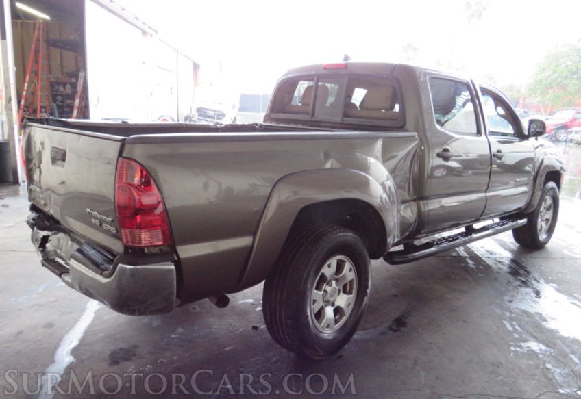 2012 Toyota Tacoma - Image 9