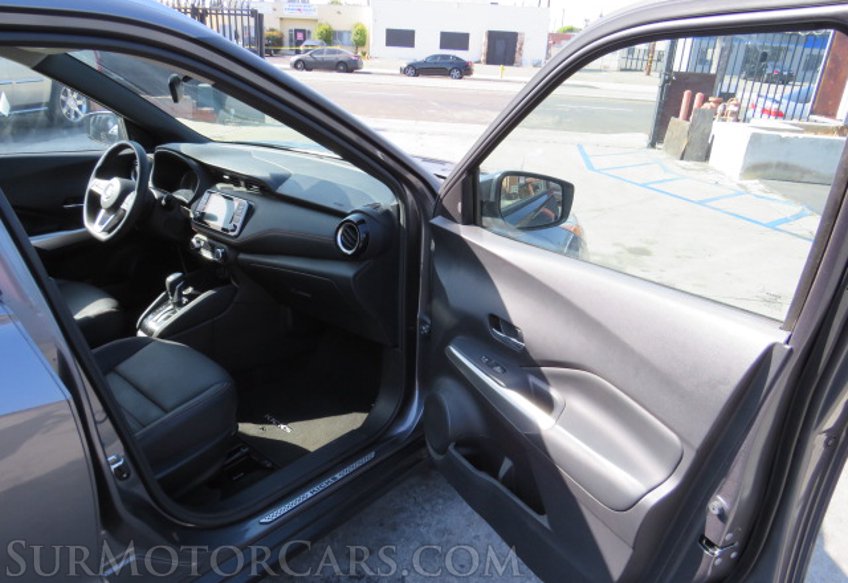 2020 Nissan Kicks - Image 20