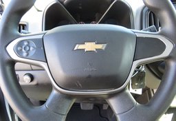 2020 Chevrolet Colorado - Image 31