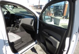 2020 Chevrolet Colorado - Image 19