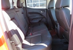 2019 Chevrolet Colorado - Image 32