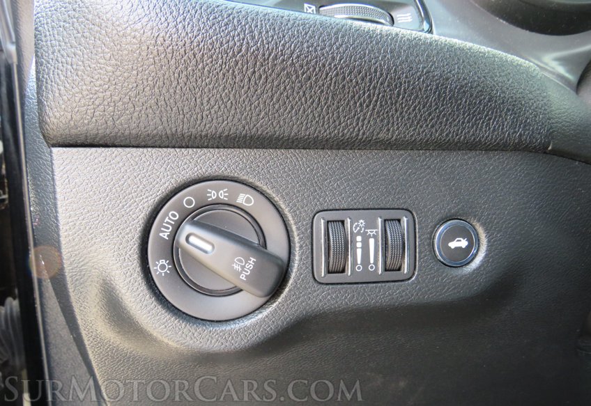2019 Dodge Challenger - Image 41