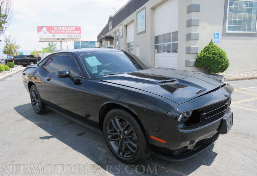 2019 Dodge Challenger - Image 3