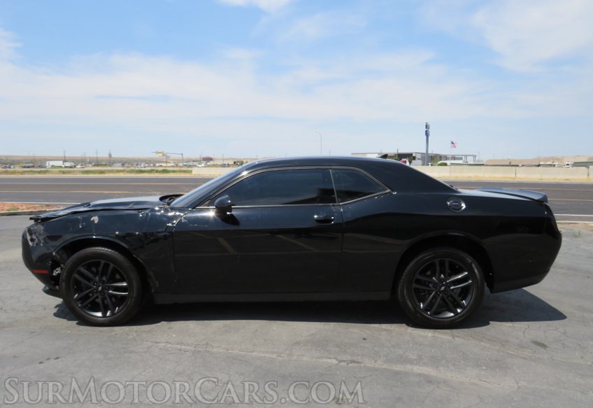 2019 Dodge Challenger - Image 10