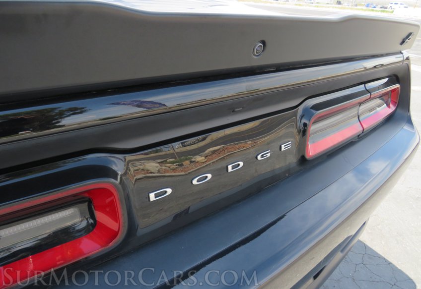 2019 Dodge Challenger - Image 17