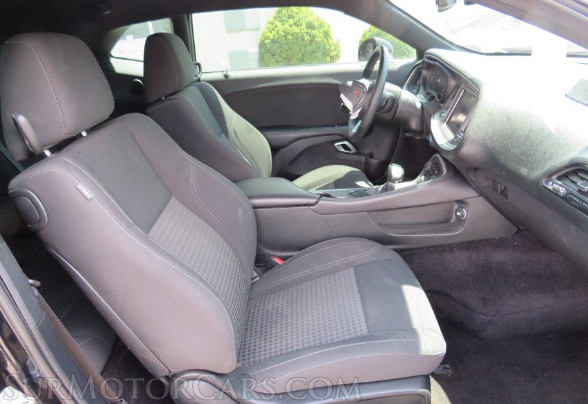 2019 Dodge Challenger - Image 24