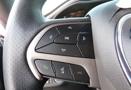 2019 Dodge Challenger - Image 30