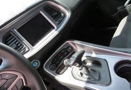 2019 Dodge Challenger - Image 32