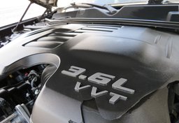 2019 Dodge Challenger - Image 55