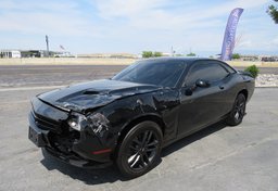 2019 Dodge Challenger - Image 4