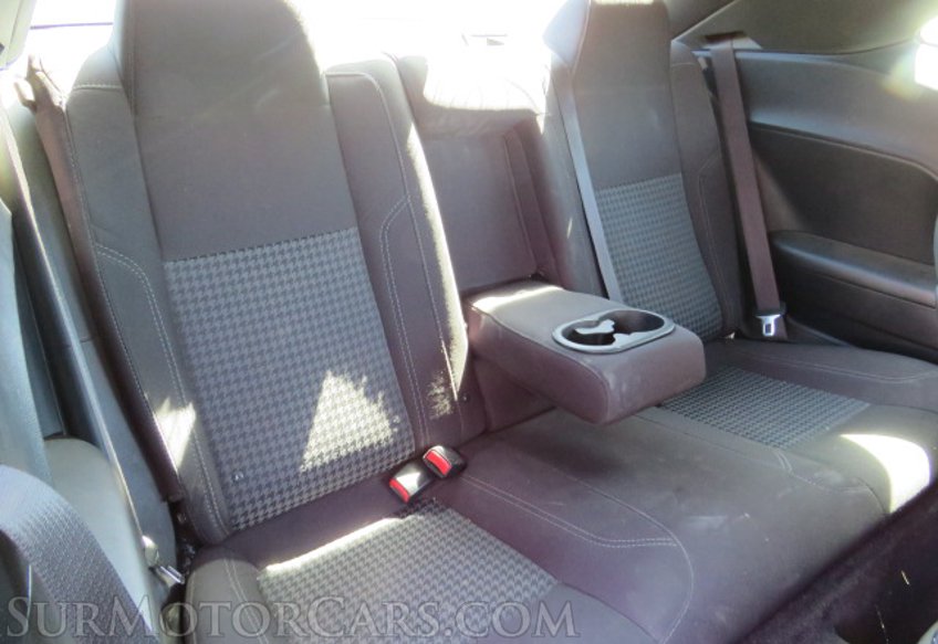 2016 Dodge Challenger - Image 25