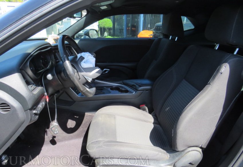 2016 Dodge Challenger - Image 22