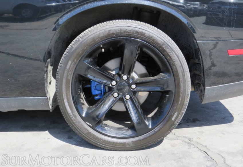 2016 Dodge Challenger - Image 11