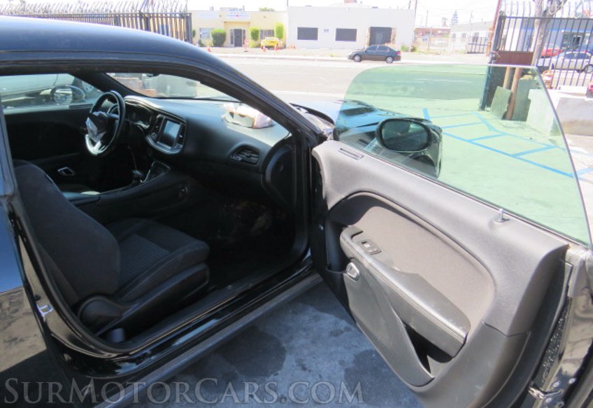 2016 Dodge Challenger - Image 20