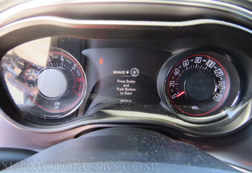 2016 Dodge Challenger - Image 28