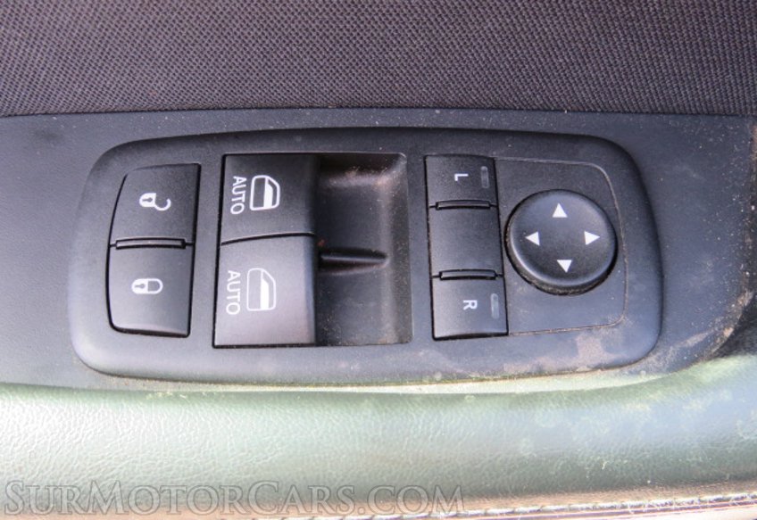 2016 Dodge Challenger - Image 40