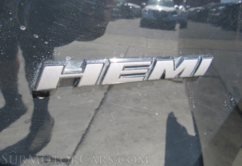 2016 Dodge Challenger - Image 17