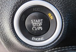 2016 Dodge Challenger - Image 38