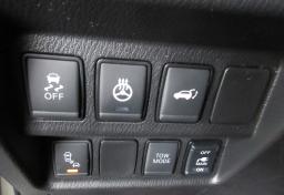 Thumbnail of 2018 Nissan Pathfinder