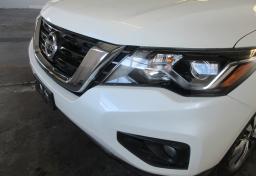 Thumbnail of 2018 Nissan Pathfinder