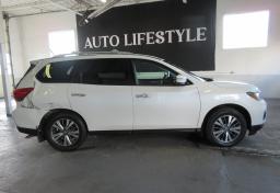 Thumbnail of 2018 Nissan Pathfinder