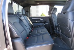 2022 Ram 1500 - Image 37