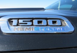 2022 Ram 1500 - Image 28