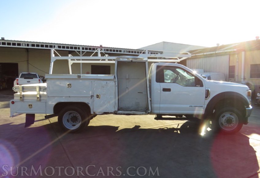 2020 Ford Super Duty F-550 DRW - Image 6