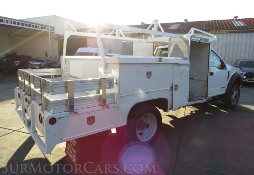 2020 Ford Super Duty F-550 DRW - Image 7