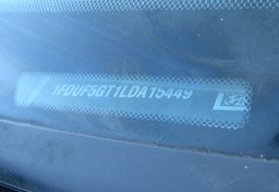 2020 Ford Super Duty F-550 DRW - Image 44