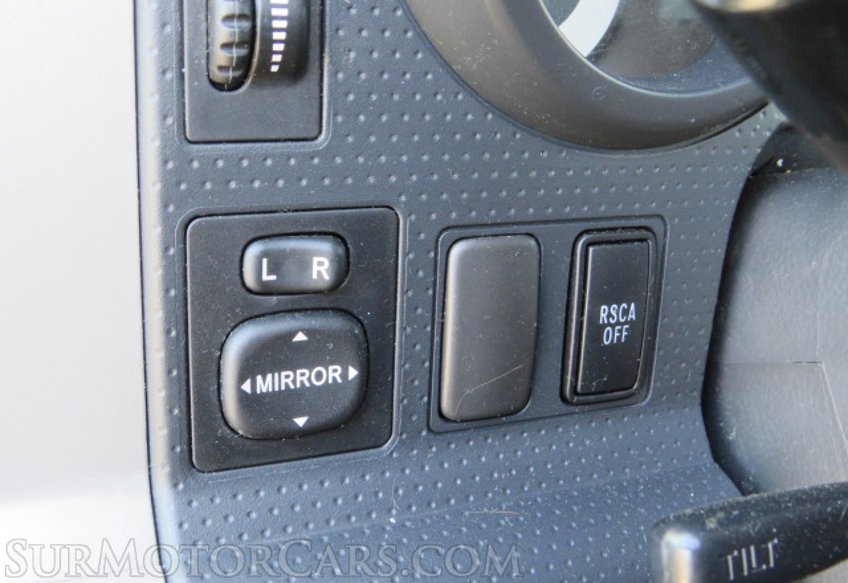 2012 Toyota FJ Cruiser - Image 43