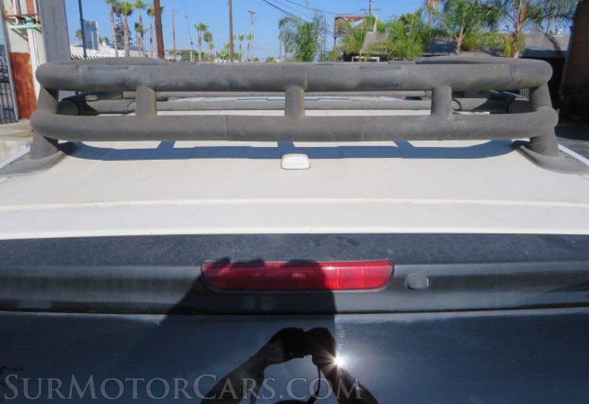 2012 Toyota FJ Cruiser - Image 14