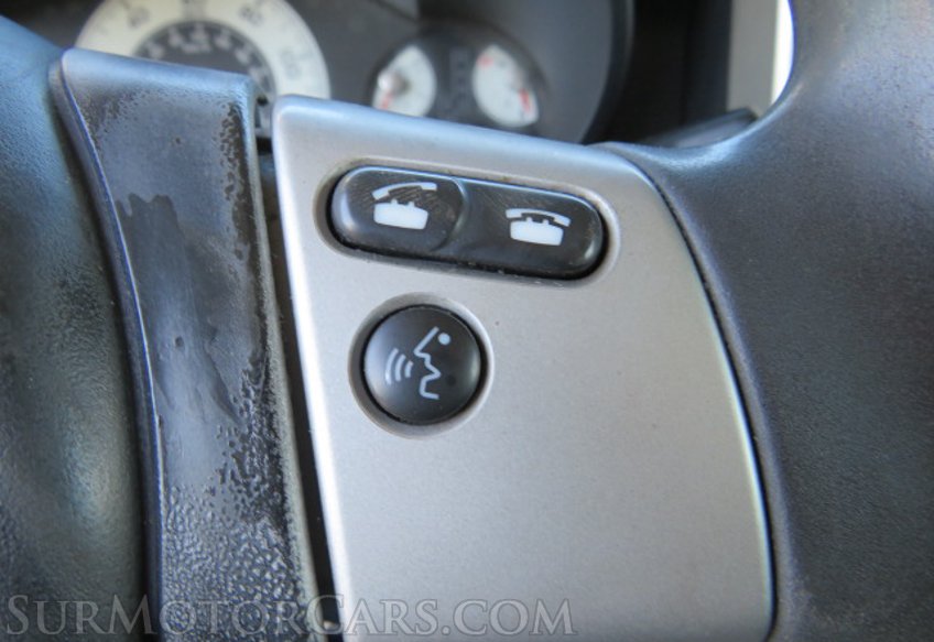 2012 Toyota FJ Cruiser - Image 39