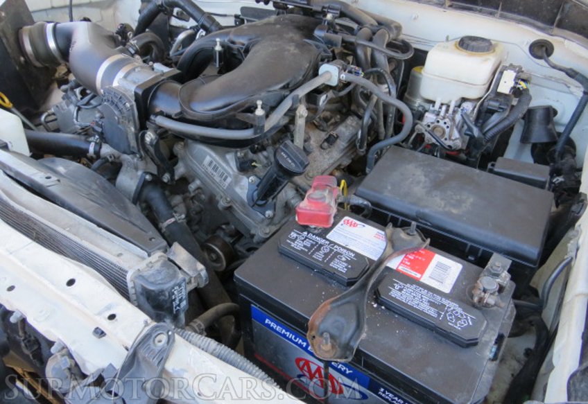 2012 Toyota FJ Cruiser - Image 46